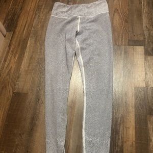 Zyia leggings black and white size 6-8